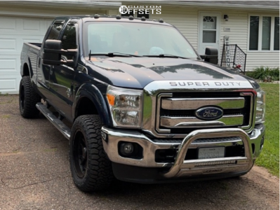 2016 Ford F-350 Super Duty with 20x10 -19 TIS 560b and 305/55R20 Fury ...