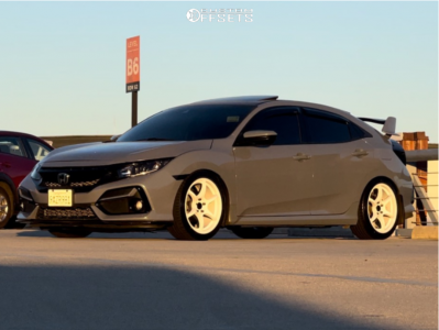 2021 Honda Civic with 18x8.5 35 AVID1 Av26 and 235/45R18 Accelera