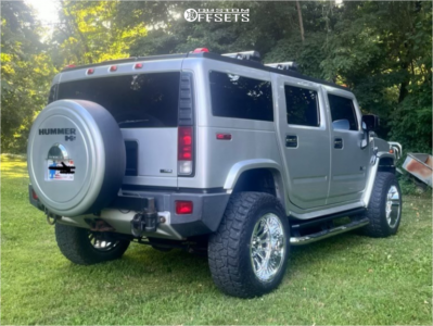 2009 Hummer H2 with 20x12 -44 Gear Off-Road Leverage and 35/12.5