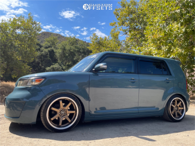 ヒギンズチーフチャレンジ 2009 Scion XB with 18x8.5 38 F1R Fc7 and 225/40R18 Nexen Cp672 and