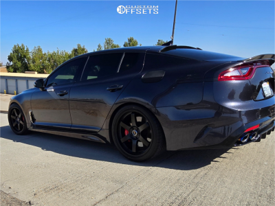 2020 Kia Stinger with 19x8.5 30 JNC Jnc014 and 225/30R19 Velozza ZXV4
