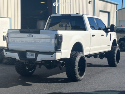 2022 Ford F-250 Super Duty with 24x14 -76 TIS 560b and 37/13.5R24 TIS ...