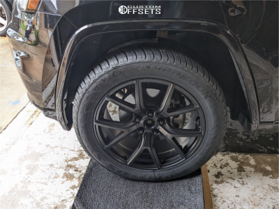 2018 Jeep Grand Cherokee with 20x9 34 OE Performance 181 and 295/45R20 ...