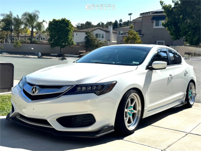2018 Acura ILX with 18x8.5 35 Aodhan Ds09 and 225/45R18 Yokohama