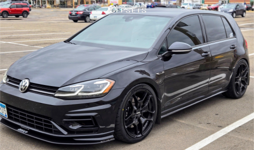 2019 Volkswagen Golf R with 19x8.5 45 Rotiform Hur and 245/35R19 ...