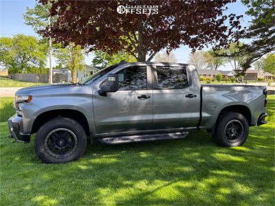 2019 Chevrolet Silverado 1500 with 20x9 19 Fuel Anza and 295/65R20