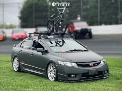 2009 Honda Civic Si - 18x8.5 35mm - Motegi Mr140 - Coilovers - 225/40R18