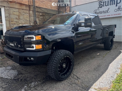 2018 Chevrolet Silverado 2500 HD LTZ - 20x10 -19mm - Hostile Sprocket - Leveling Kit - 33x12.5