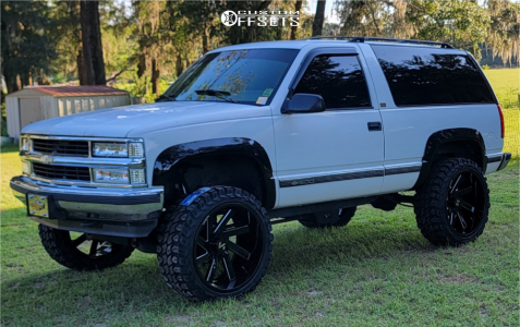 1995 Chevrolet Tahoe - 24x12 -51mm - ARKON OFF-ROAD Lincoln - Suspension Lift 6" - 35" x 12.5"