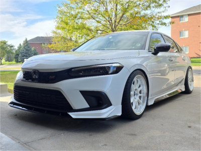 2024 Honda Civic - 18x9.5 35mm - ESR CS12 - Coilovers - 255/35R18