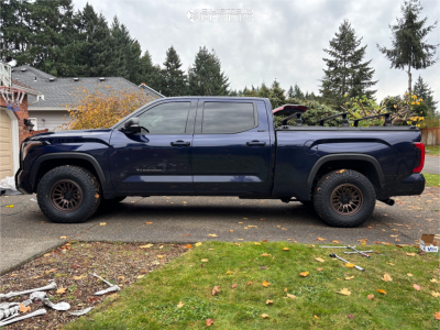 2022 Toyota Tundra with 17x8.5 25 RRW Rr7-s Flow Form and 285/75R17 ...