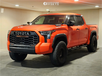 2022 Toyota Tundra TRD Pro - 17x8.5 -12mm - RRW R7 - Suspension Lift 2.5" - 37x12.5