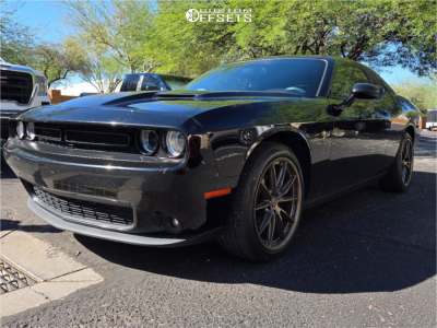 2023 Dodge Challenger SXT - 20x9 20mm - Revolution Racing RF1 - Stock Suspension - 245/45R20