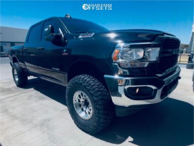 2024 Ram 2500 - 17x8.5 0mm - Method Double Standard - Suspension Lift 2.5" - 37" x 12.5"