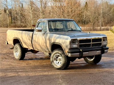 1993 Dodge W250 Base - 16x10 -25mm - Pro Comp 69 - Stock Suspension - 285/75R16