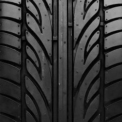 Accelera Alpha 185/55R14 (22x7.3R14)