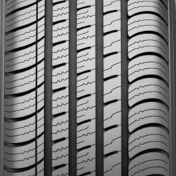 Travelstar UN106 P225/60R17 99T All-Season Passenger Tire