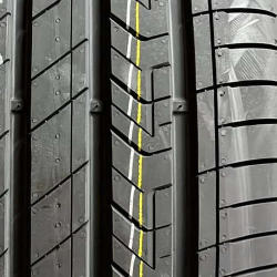 Kumho Majesty 9 Solus Ta91