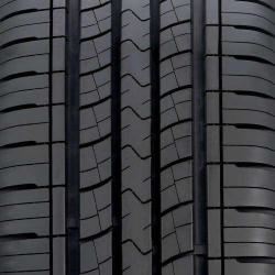 Kumho Solus KH16 P225/65R17 (28.5x8.9R17)