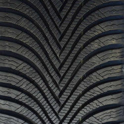 Pneus Hiver MICHELIN PILOT ALPIN 5 SUV - 285/40 R20 103V - Paire - Occasion - 6,7 Mm