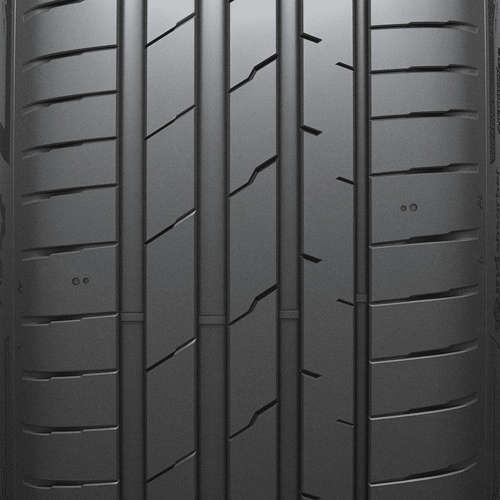 Hankook iON Evo 245/50R19XL (28.7x9.7R19)