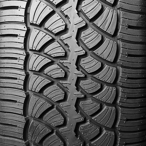 Vogue Custom Built Radial VII 215/70R15 (27.1x8.5R15)