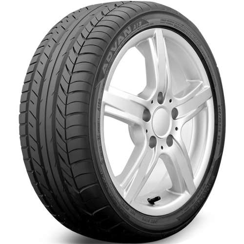 Yokohama ADVAN A13C 245/40R18 (25.6x9.7R18)