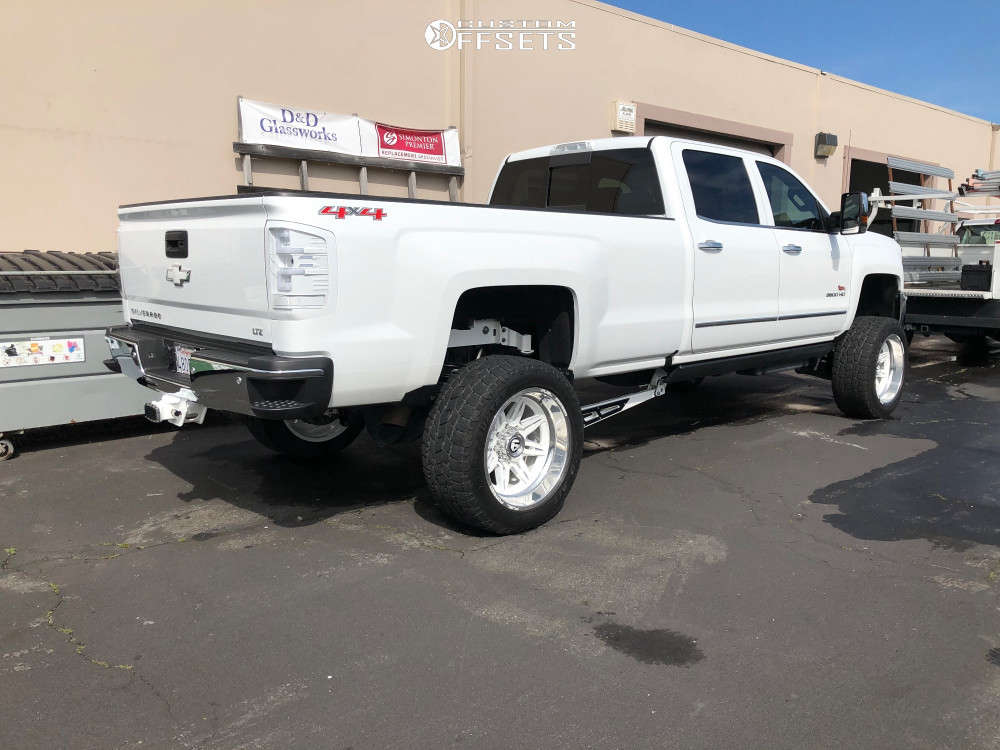 Fuel FFC26 22x12 51 Black Milled DB2622207245 Custom Offsets