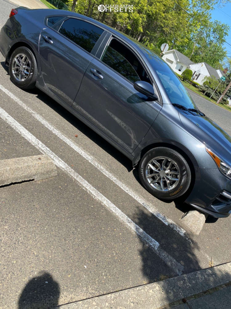 2019 Kia Forte with 15x6.5 38 Primax 776 and 195/65R15 Kumho Solus Ta31