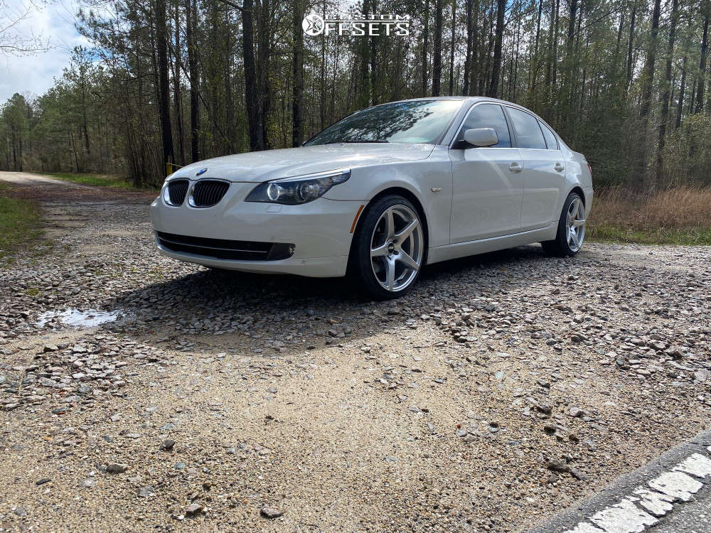 2008 BMW 535xi with 19x9.5 22 VMR V705 and 225/40R19