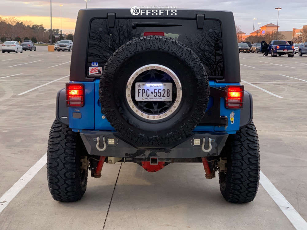 2015 Jeep Wrangler JK with 17x9 12 DV8 Offroad 886 and 37/12.5R17