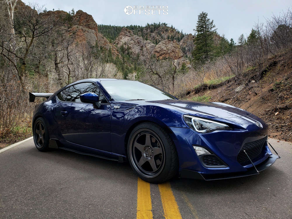 1045020-1-2015-fr-s-scion-base