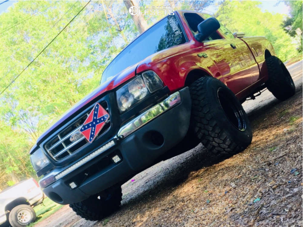 2001 Ford Ranger with 15x10 -44 Pro Comp 51 and 235/75R15 Forceum M/t ...