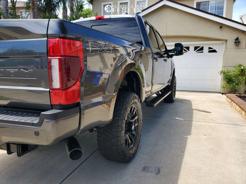 2020 Ford F-350 Super Duty with 20x9 20 Fuel Blitz and 35/12.5R20 Nitto ...