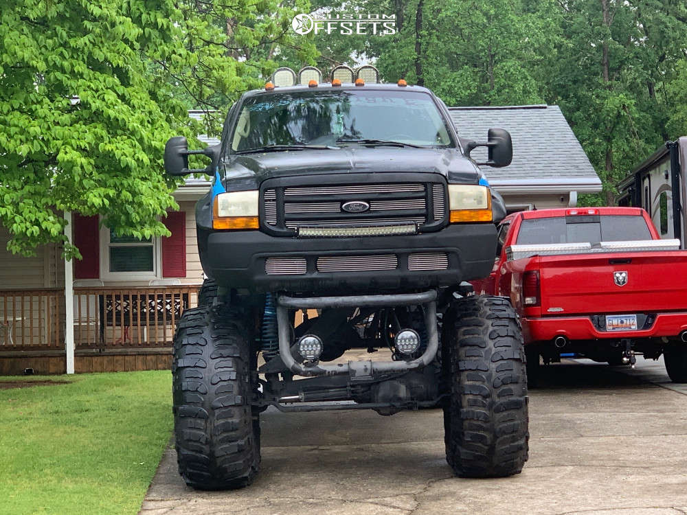 1999 Ford F350 Super Duty with 20x14 76 Fuel Octane and 54/19.5R20