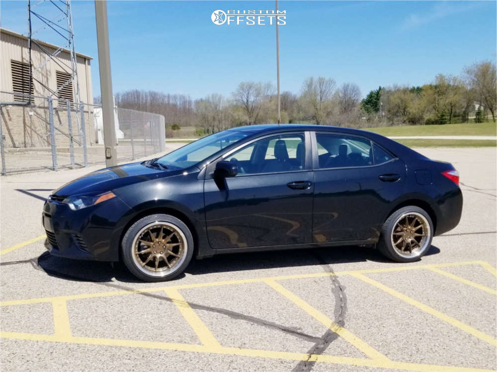 1069436-1-2016-corolla-toyota-