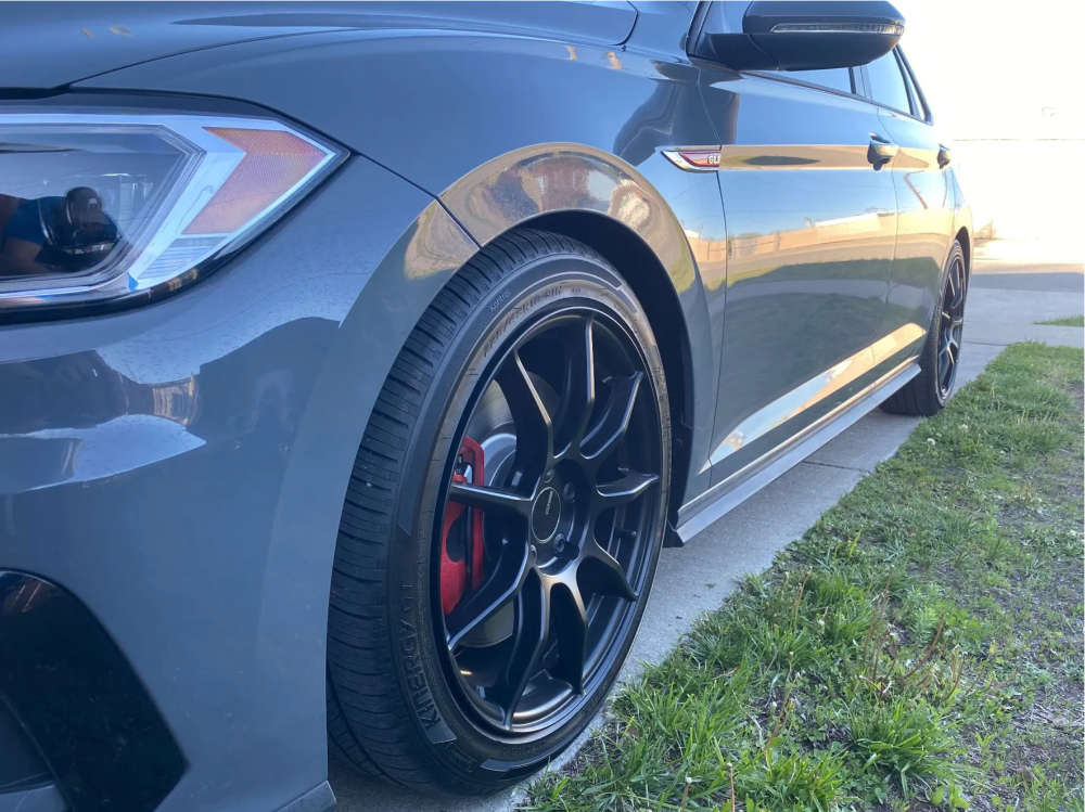 2019 Volkswagen Jetta with 18x8 45 Enkei Ts9 and 225/45R18 Hankook
