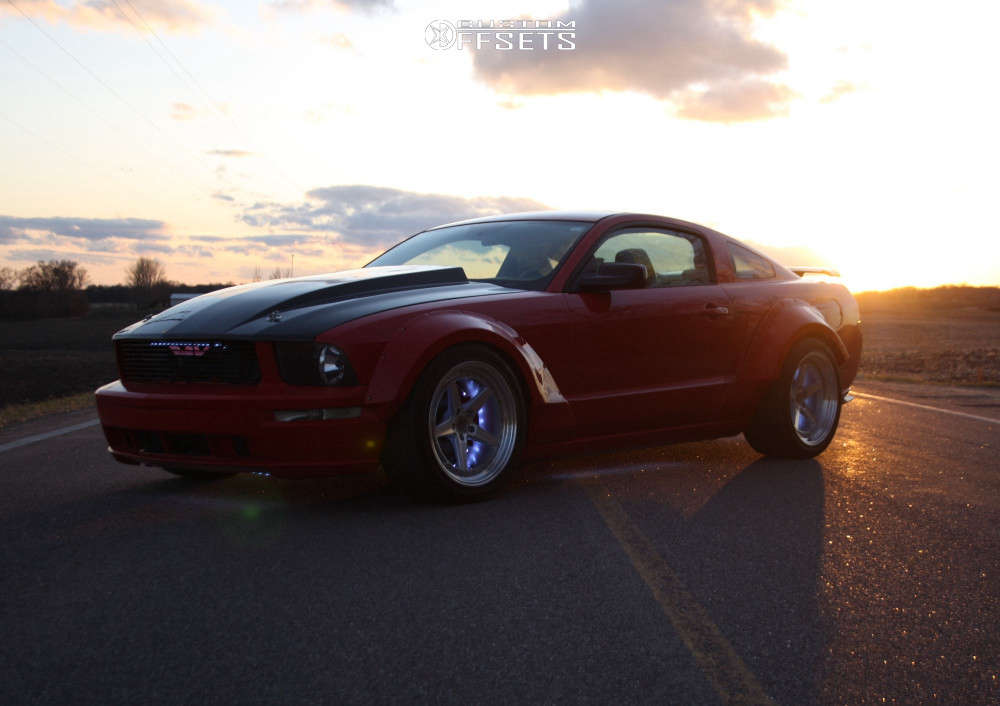 2005 Ford Mustang with 19x9.5 15 Aodhan Ds05 and 265/40R19