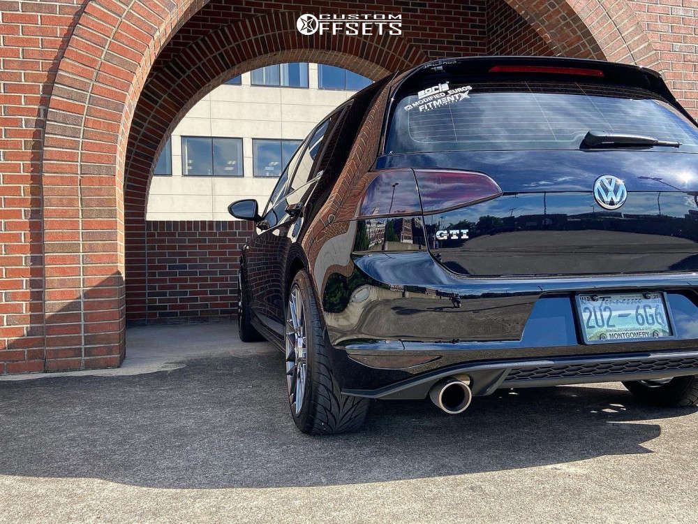 2017 Volkswagen GTI with 18x8.5 35 Rotiform Rse and 225/40R18 Federal ...