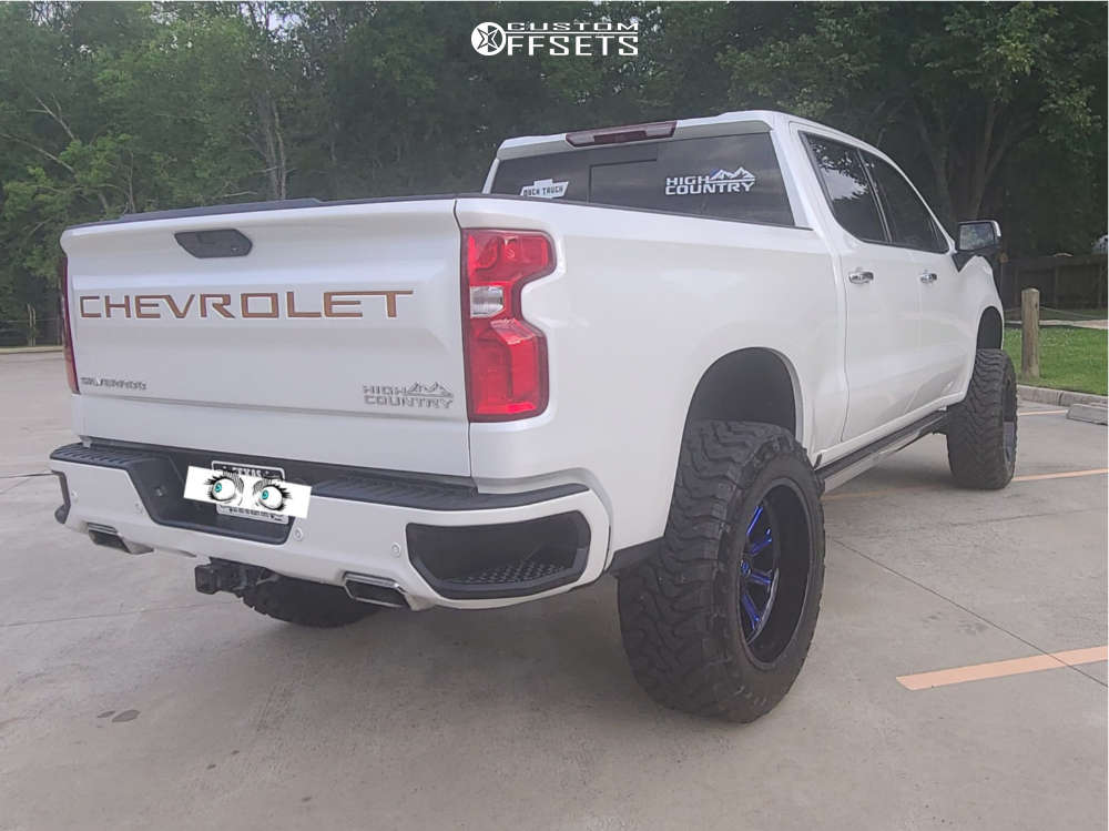 2019 Chevrolet Silverado 1500 with 22x12 44 Fuel Hardline and 37/13