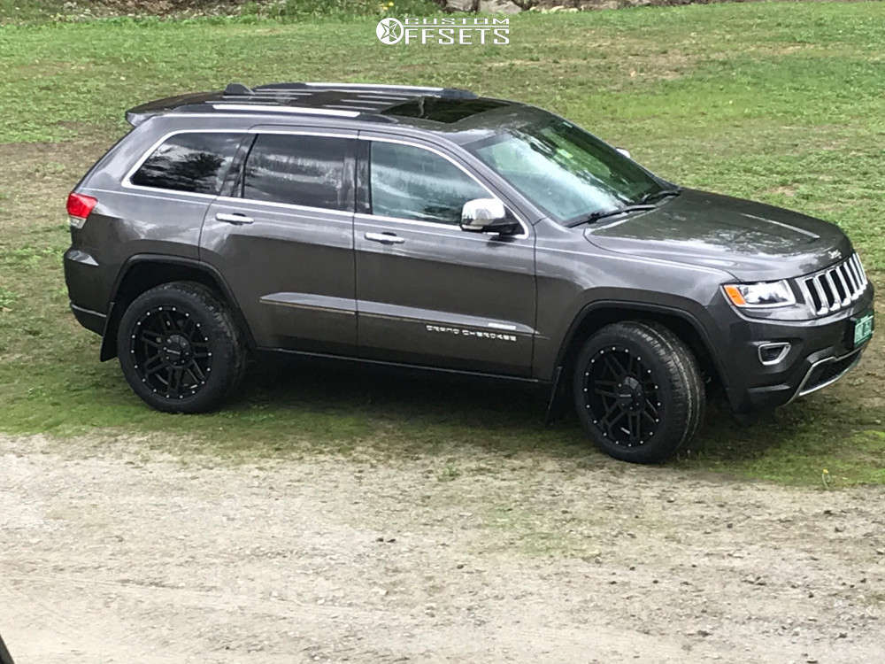 2015 Jeep Grand Cherokee with 20x9 0 Raceline Injector and 265/50R20 ...