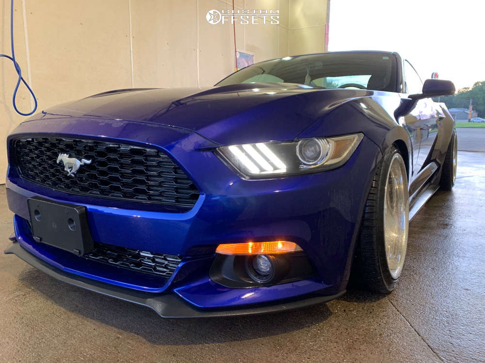 2015 Ford Mustang with 19x10.5 8 SSR Vienna Shalk and 265/35R19 Nankang