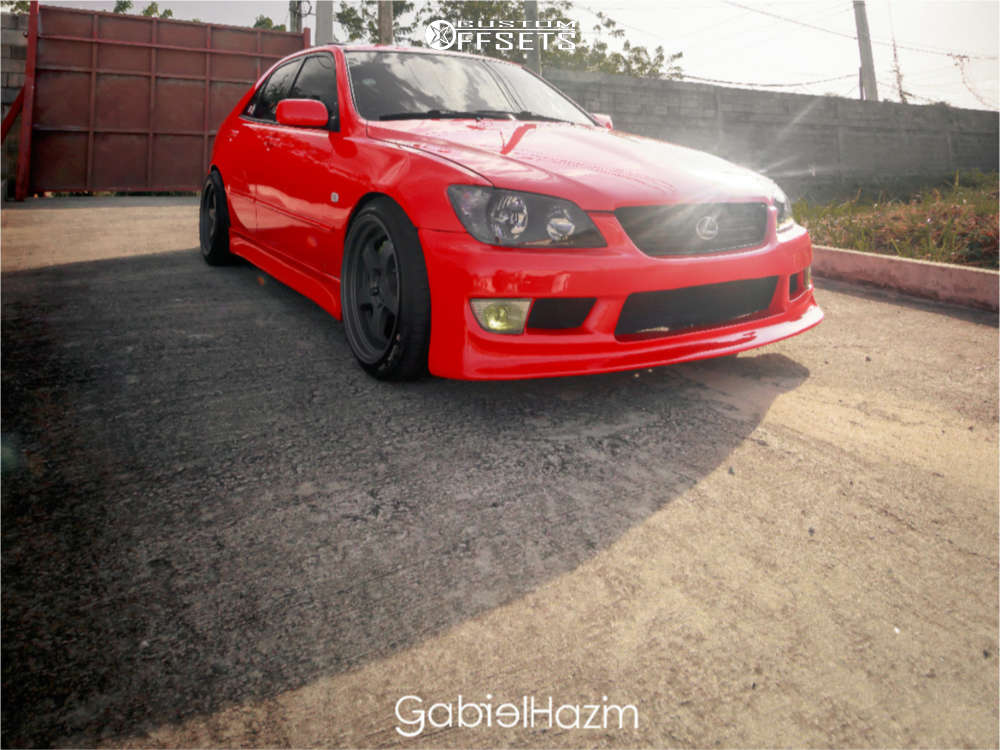 1117024-1-2000-is300-lexus-