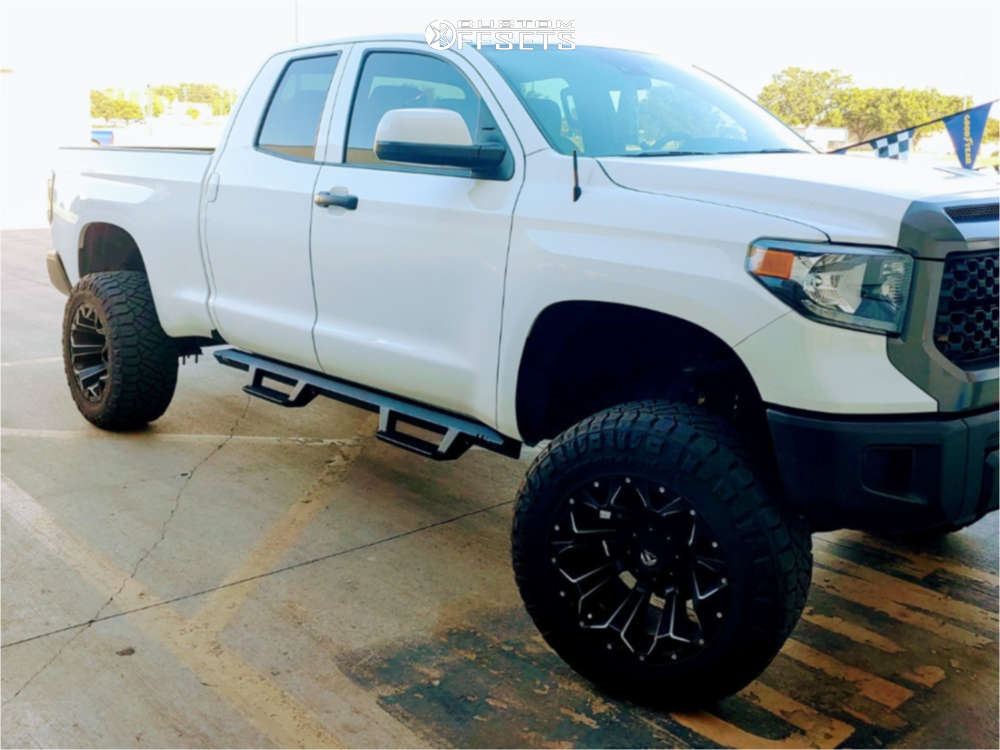 2018 Toyota Tundra with 20x12 44 Fuel Assault and 35/13.5R20 Nitto