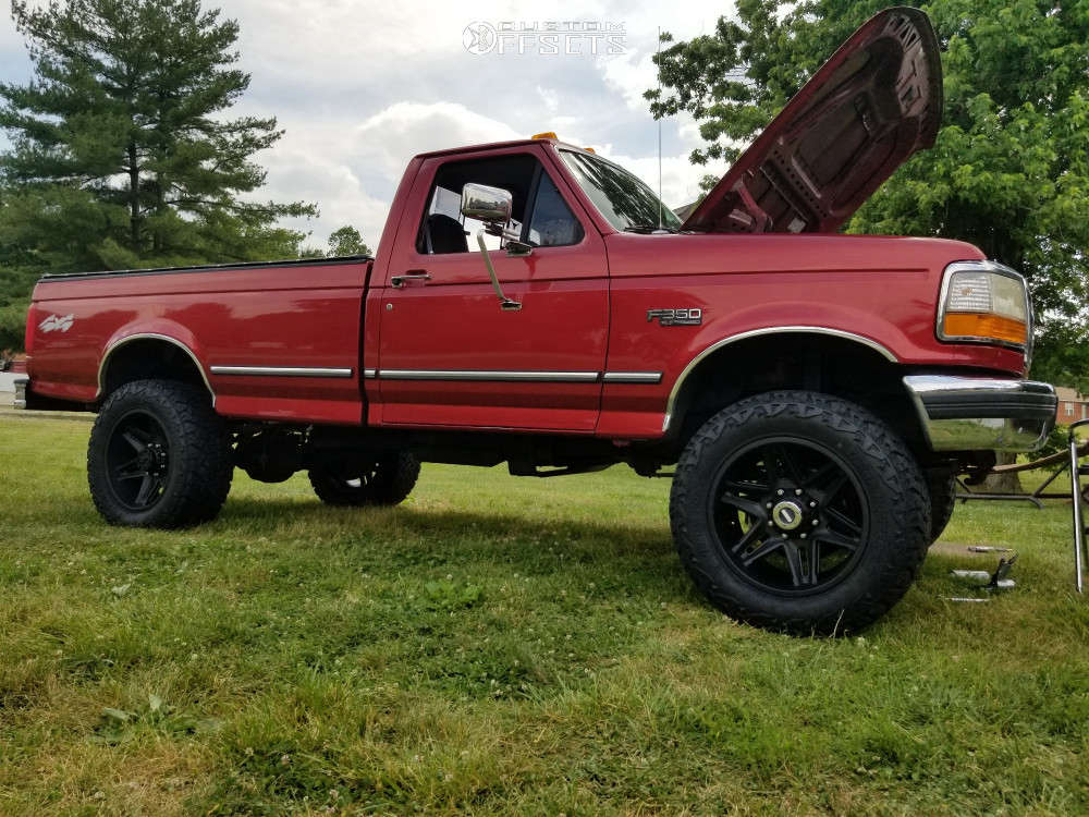 Vision Razor Venom 1997 Ford F-350 with 20x10 -25 Vision Razor and 35/12.5R20 Venom Power ...