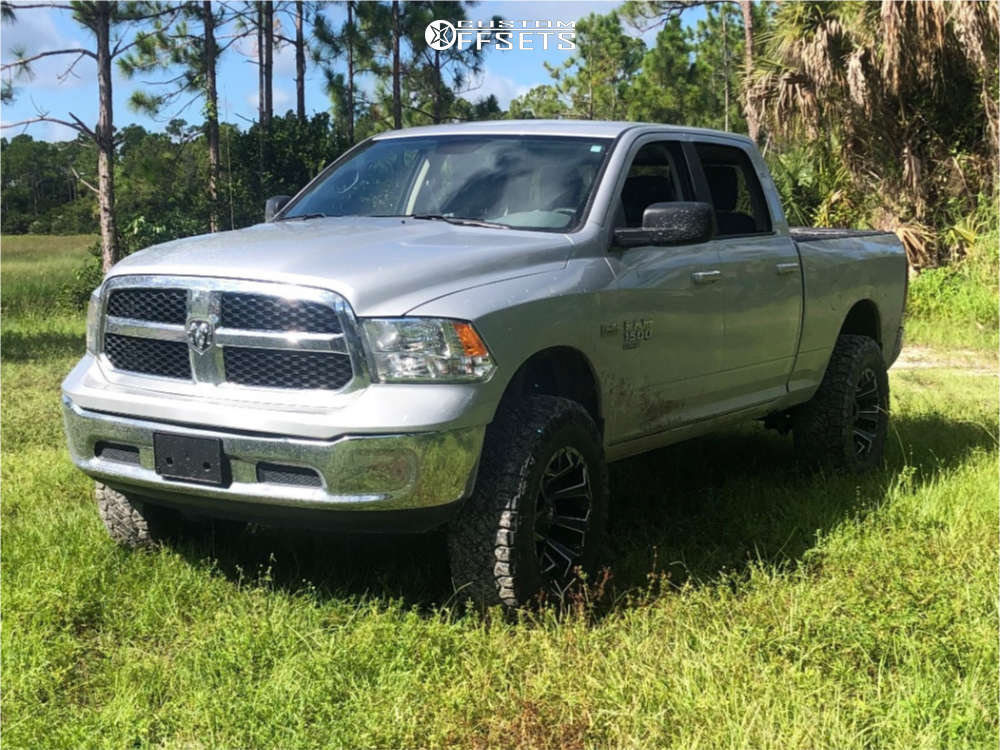 2019 Ram 1500 Classic with 22x10 18 Fuel Assault and 37/12.5R22 Nitto