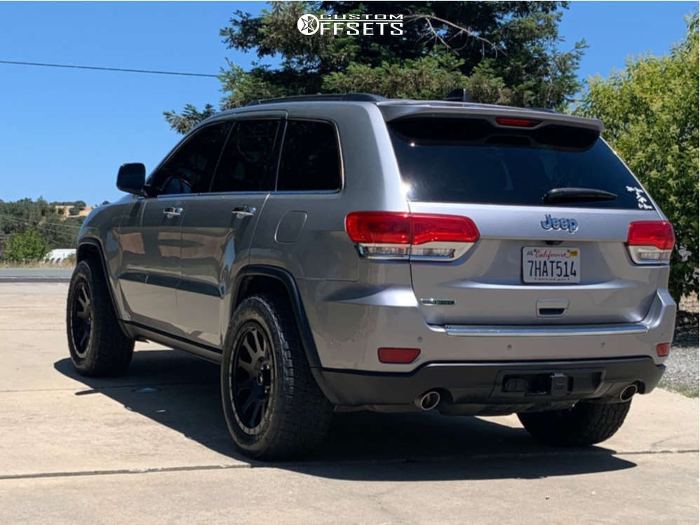 2014 Jeep Grand Cherokee with 20x9 1 Fuel Vector and 265/50R20 Nitto