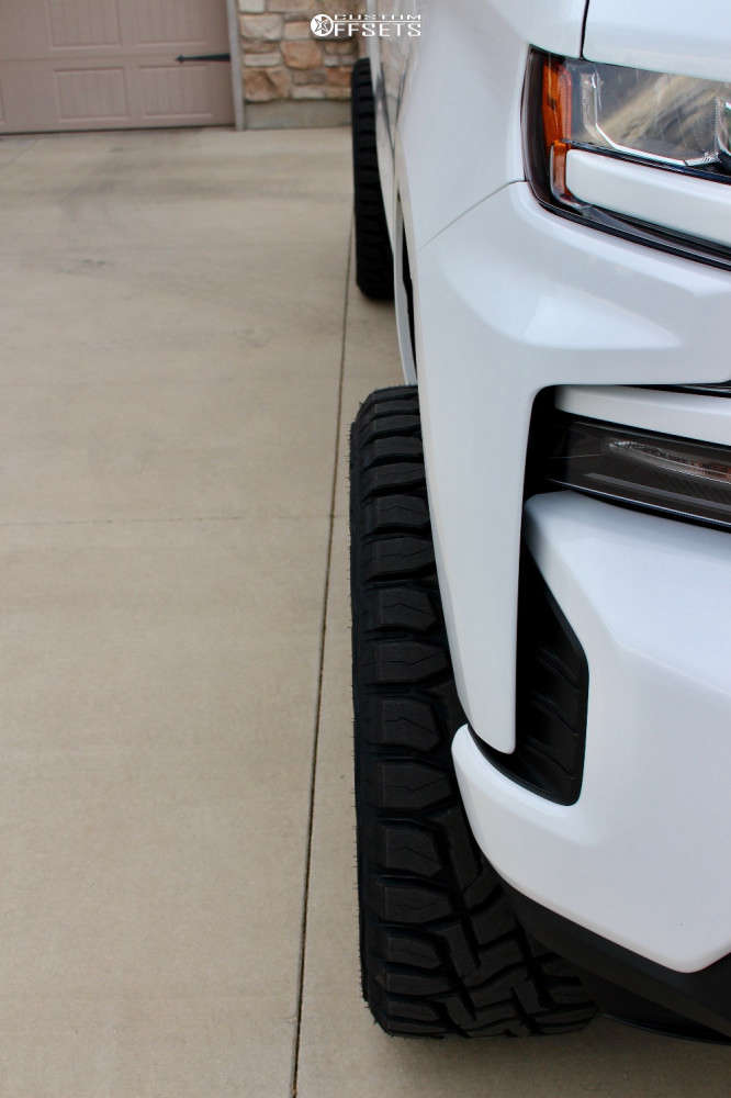 2020 Chevrolet Silverado 1500 with 22x10 25 Dropstars 654bm and 35/12