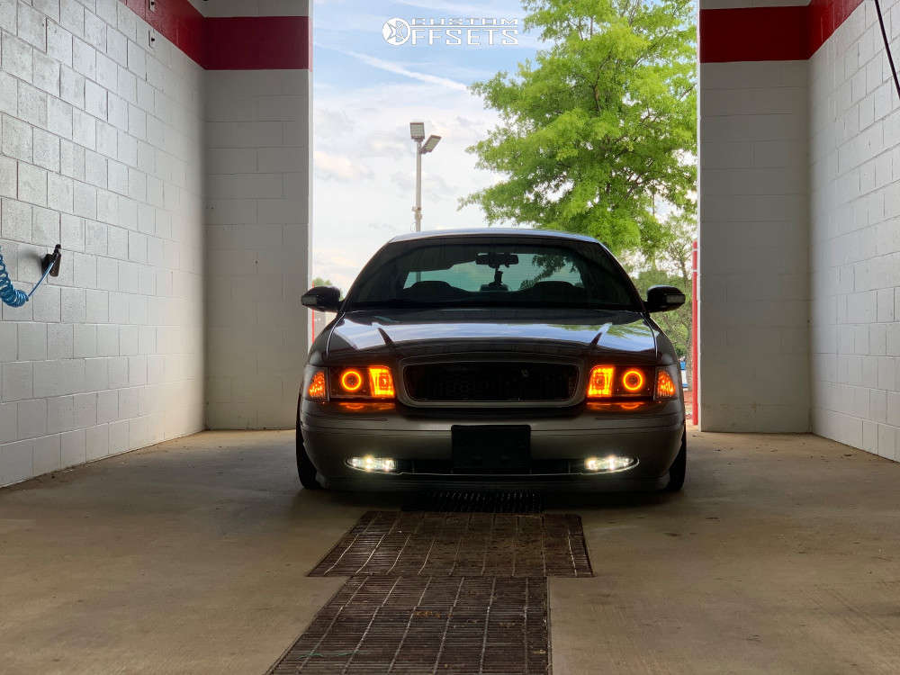 1998 Ford Crown Victoria with 18x9 24 SVE Nvx and 245/40R18 Nitto Motivo and Lowering Springs