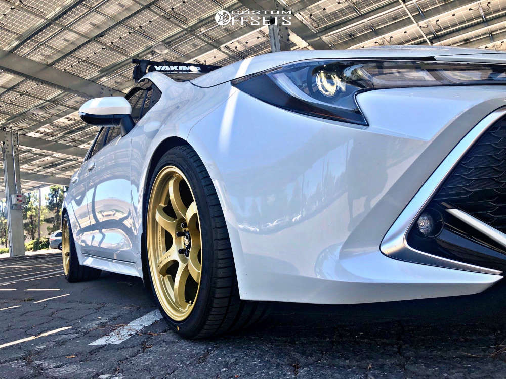 2019 Toyota Corolla with 18x9.5 38 Rays Engineering 57DR and 255/35R18 ...